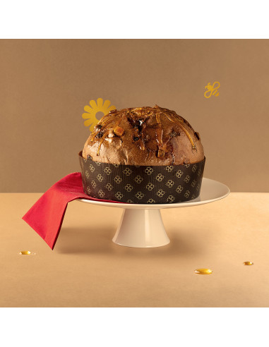 Panettone with Italian wildflower honey cream...